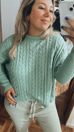 SWEATER DE OCHOS TONO VERDE SECO - comprar online