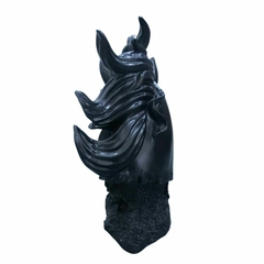 Escultura de Cabeça de Cavalo em Poliresina - comprar online