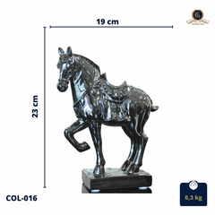 Escultura Cavalo Chinês Pequeno, Poliresina, Preto Brilhante - comprar online