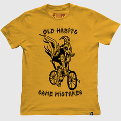 CAMISETA OLD HABITS