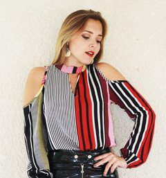 Blusa Ombros Vazados Estampada