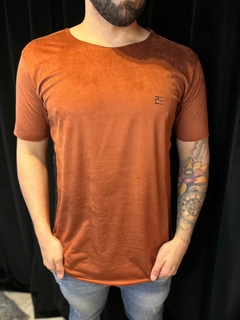 Camiseta Suede Marrom