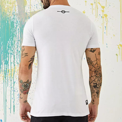 Camiseta Slim Básica Color Branca na internet