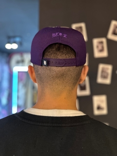 Boné Blck Follow Suede Roxo - comprar online