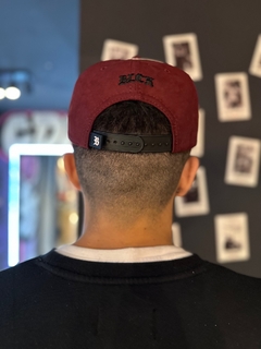 Boné Blck Suede Bordô - comprar online