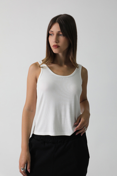 #3001 Musculosa morley espalda abierta con etiqueta standard "Tomate"