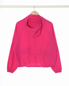 #3656 Campera rompeviento con capucha "Oshima" - tienda online