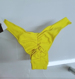 Biquíni amarelo super heroína  cropped digital  frente única calcinha asa delta - comprar online