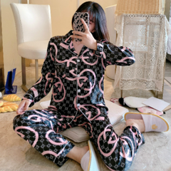 Pijama feminino Luxo - comprar online