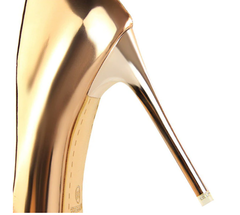Sapato de Noiva Scarpin Dourado Verniz na internet