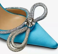 Imagem do Sapato de noiva colorido com bico fino e laço