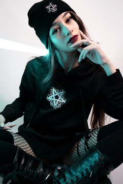 HOODIE PENTAGRAM en internet