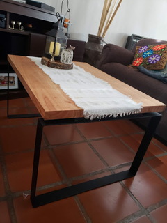 Imagen de Mesa Ratona Hierro y Madera maciza de Paraiso -