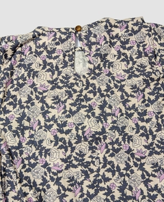 BLUSA DE VIYELA ESTAMPADA CON VOLADO ART CANTONIA en internet