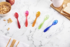 Cucharita Infantil De Plástico Colores Transparentes 13,5 Cm
