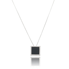 Square-shaped Onyx Necklace