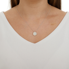 Round-shaped Mother of Pearl Necklace - Lily Silvestre - Joias personalizadas e exclusivas