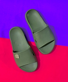 Chinelo Klaren nuvem - Verde militar - comprar online