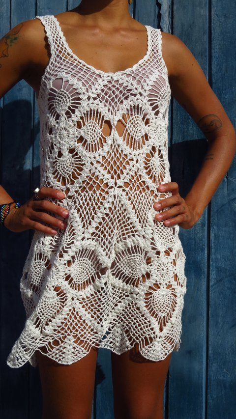 Vestido branco sereia de renda crochê Ref 3728