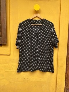 Blusa Bolinha P&B