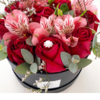 Caja Artesanal de Rosas y Astromelias - comprar online