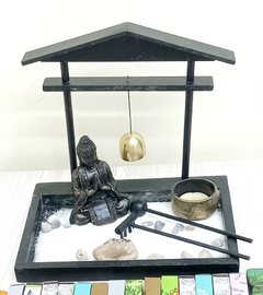 Kit 20 cxs incenso Sree Vani, 1 jardim zen preto, 3 incensários régua . na internet