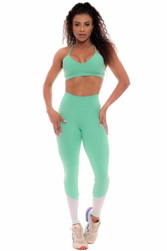 Conjunto legging verde com tule na internet