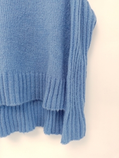 Sweater ALELI celeste - Puntos en el espacio