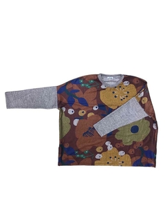 Sweater PONCHO flor bordo en internet