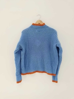 Sweater GAURA celeste - comprar online