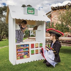 Tienda de mercado grande. Juguete ecológico hecho en cartón reciclado