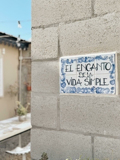 PRE VENTA - EL ENCANTO DE LA VIDA SIMPLE -