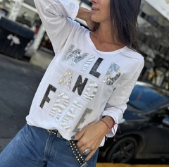 Remera talle amplio WILD AND FREE - buy online