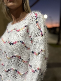 Image of Sweater Aura