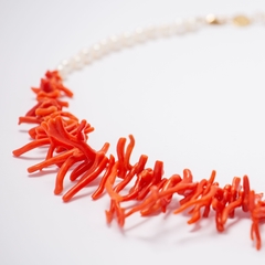 Imagem do Colar Puglia - Galhos de Coral Vermelho , Pérolas e Ouro 18k