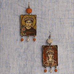 T226 - Earring - Theodora & justinian