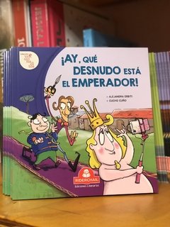 COLECCIÓN VERSIONADITOS: ¡Ay, qué desnudo está el emperador!