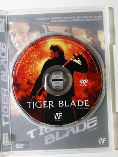 Dvd The Tiger Blade Atsadawut Luengsuntorn, Pimolrat Pisolyabutr, Direção: Theeratorn Siriphunvaraporn na internet