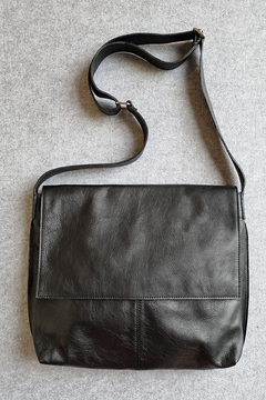 ZURICH, morral (negro) en internet