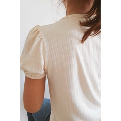 Remera Clavel Natural - comprar online