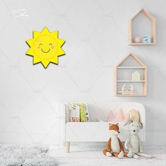 PLACA DECORATIVA INFANTIL MDF FORMATO SOLZINHO FELIZ - comprar online