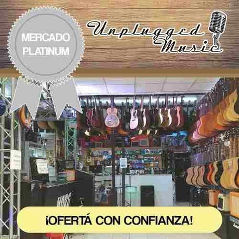 Funda Para Guitarra Criolla Acolchada Plástica Lpd - UNPLUGGED
