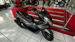 HONDA PCX 150 2017 ÓTIMO ESTADO REVISADA GARANTIA na internet