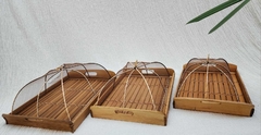 BAM006 - Juegos de tres bandejas de bambu con tapa - comprar online
