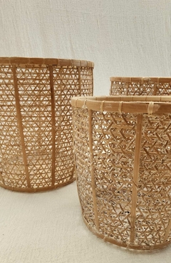 BAM032- Juego de tres cestos de bambu calado BLANCO en internet