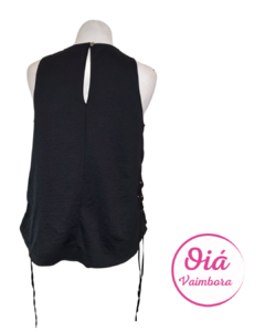 Blusa Pepa negro flores en internet