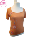 remera quadro naranja flores M