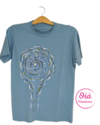 remera Alquimia celeste abstracta