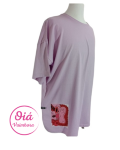 remera urbana rosa estampada