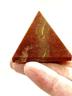 Pirâmide de Jaspe Vermelho na internet